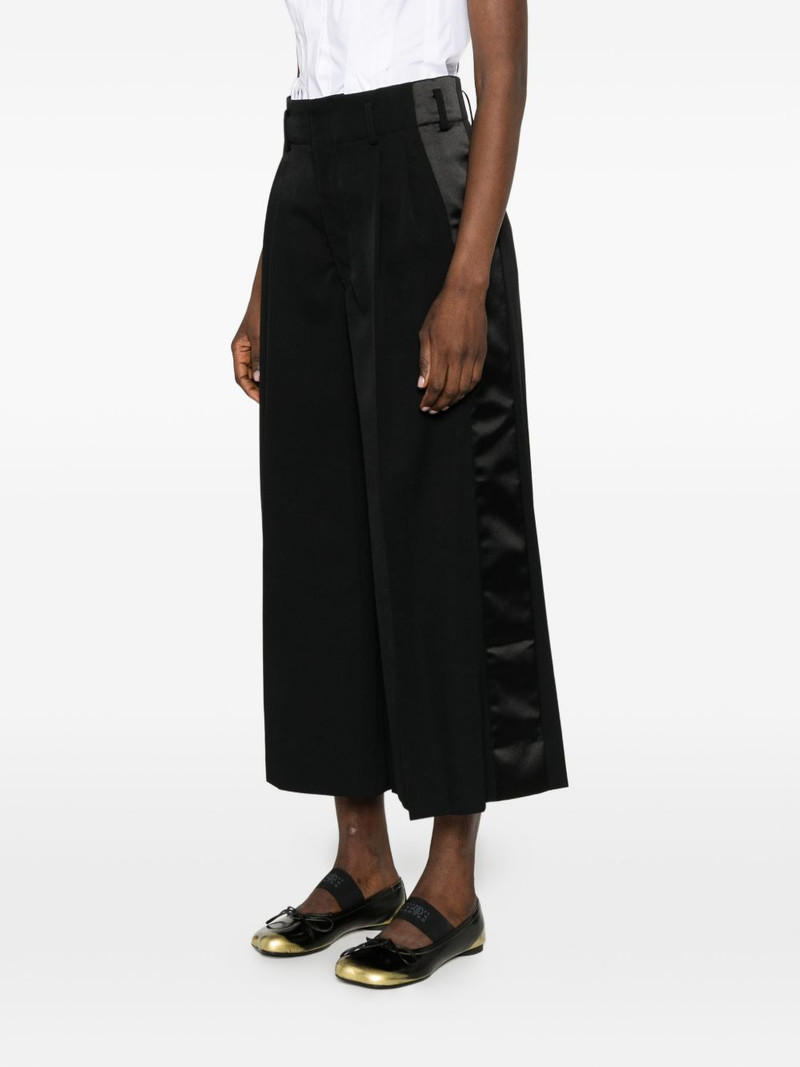 belt-loops trousers 3