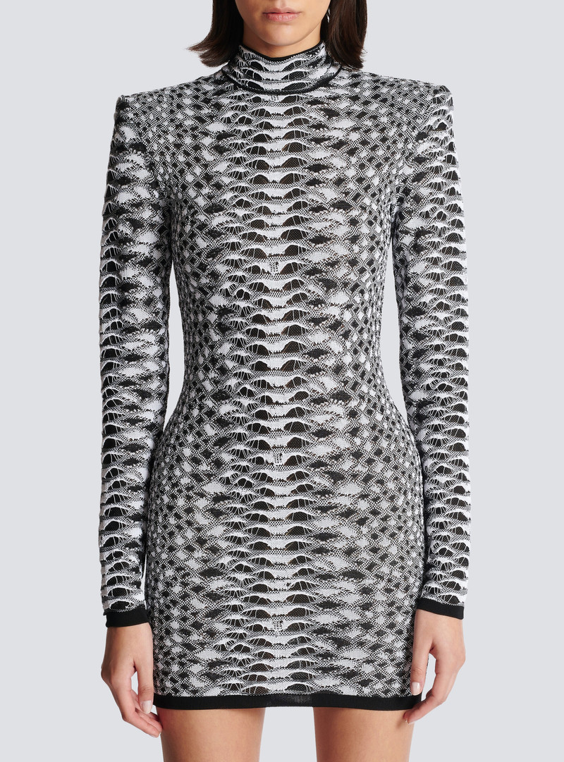 Short snakeskin textured knit dress 5