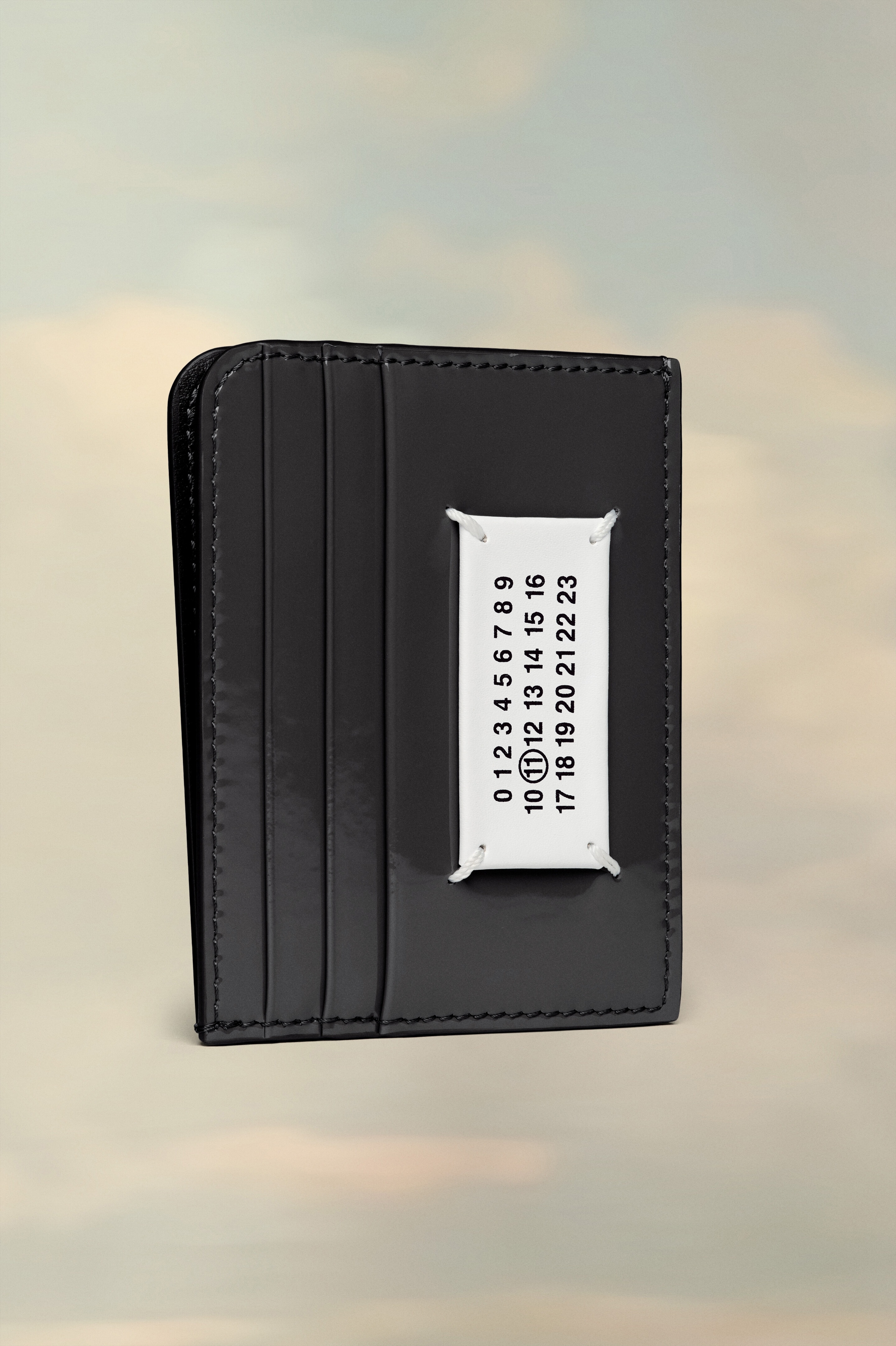 Vernice Logo Cardholder - 2