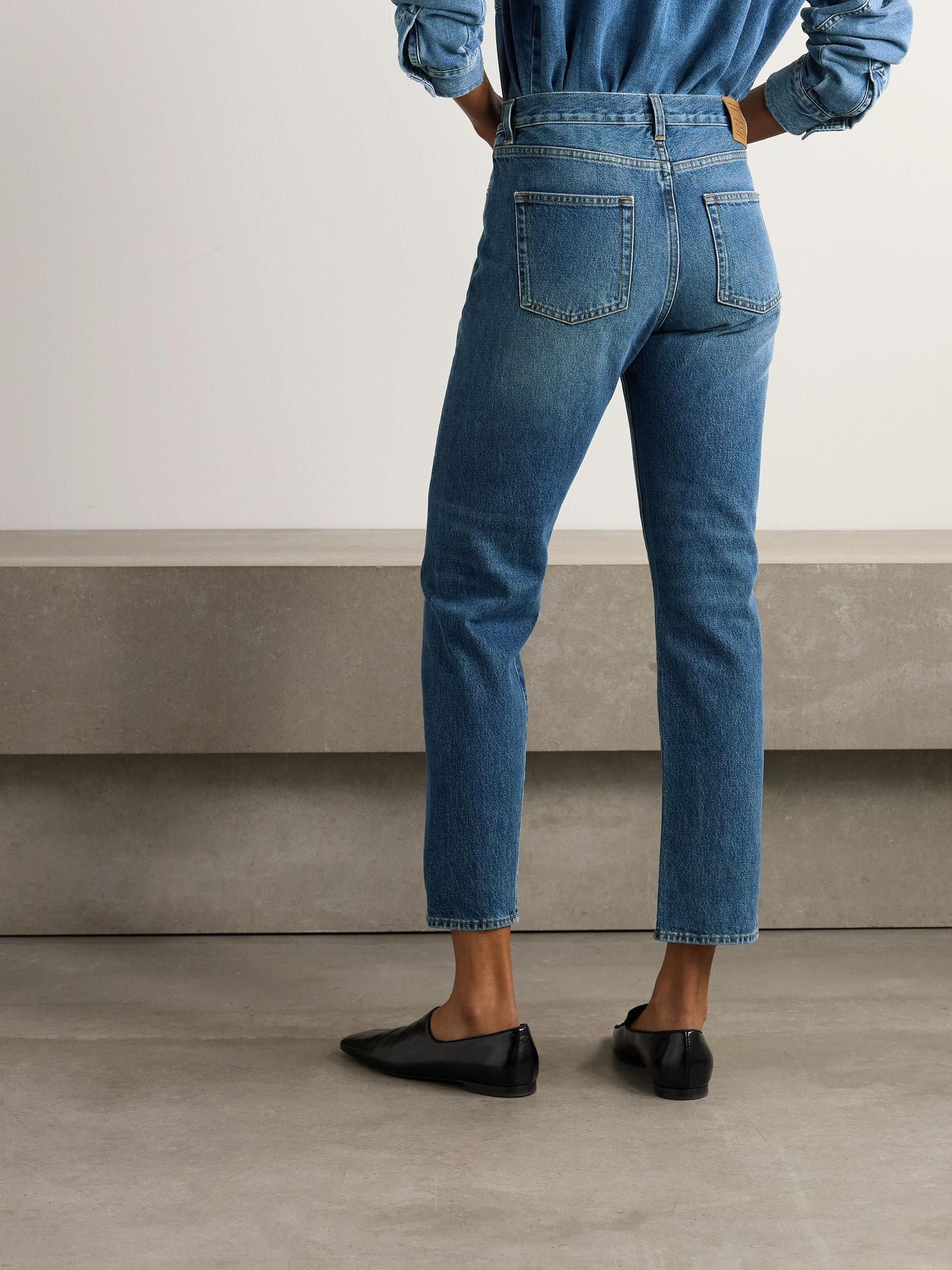 Twisted Seam high-rise straight-leg jeans Mid denim - 4