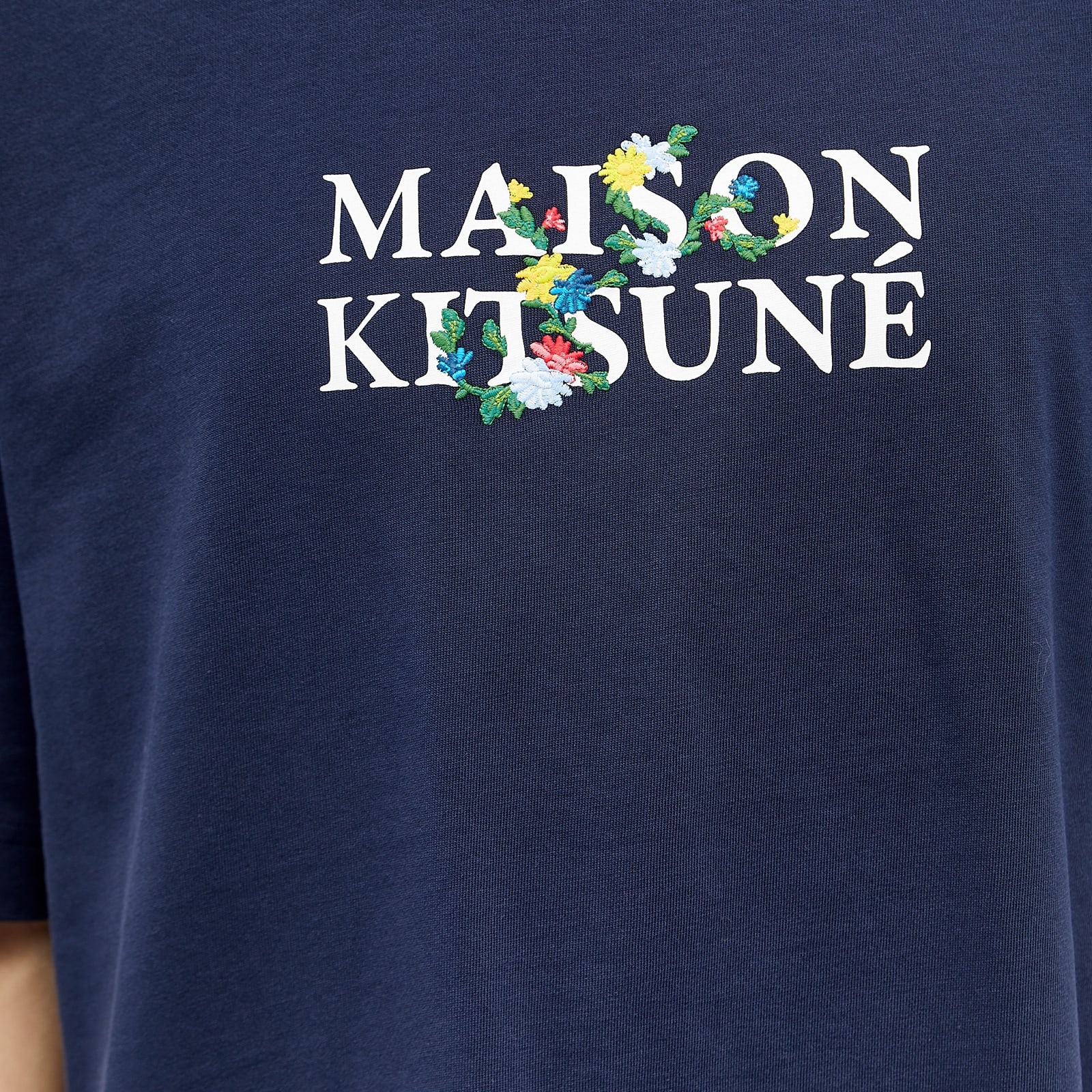 Maison Kitsune Maison Kistune Flowers Oversize T-Shirt - 4
