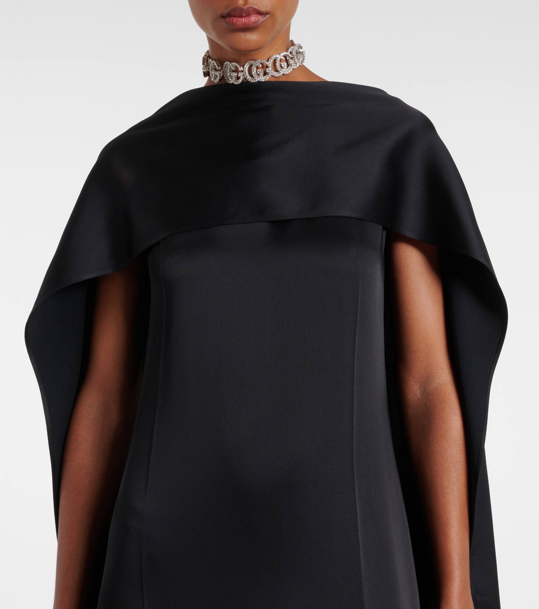 Caped gown - 4