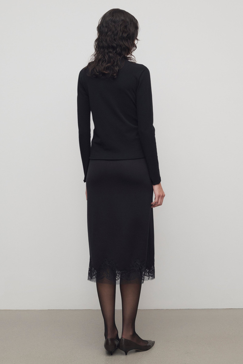 Mea Skirt in Silk 5