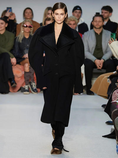 JW Anderson Puff-shoulder single-breasted wool coat outlook