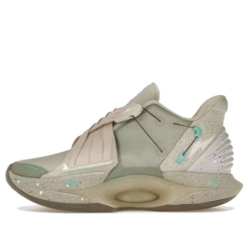RTFKT Cryptokicks iRL '돌 이름 * - 1