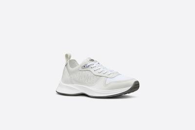 Dior B25 Runner Sneaker outlook