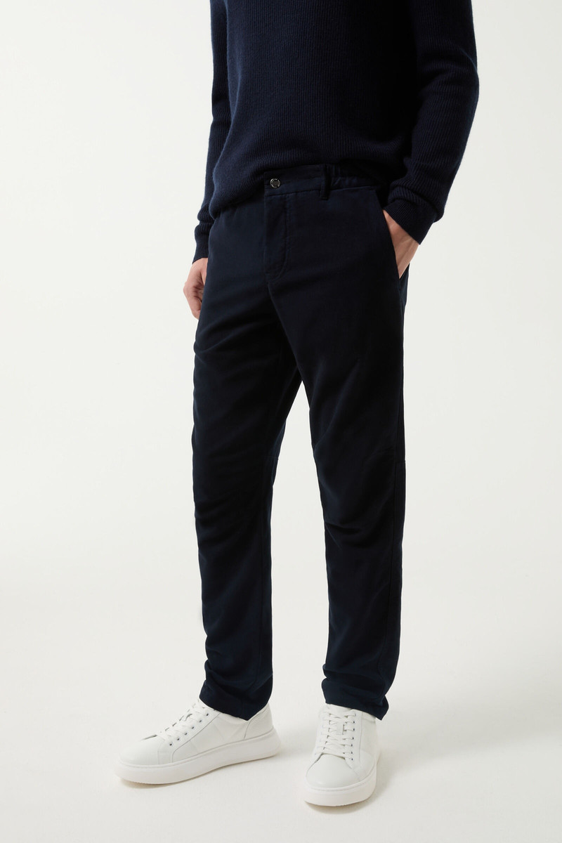 Carlo Velvet chinos in Navy blue 2