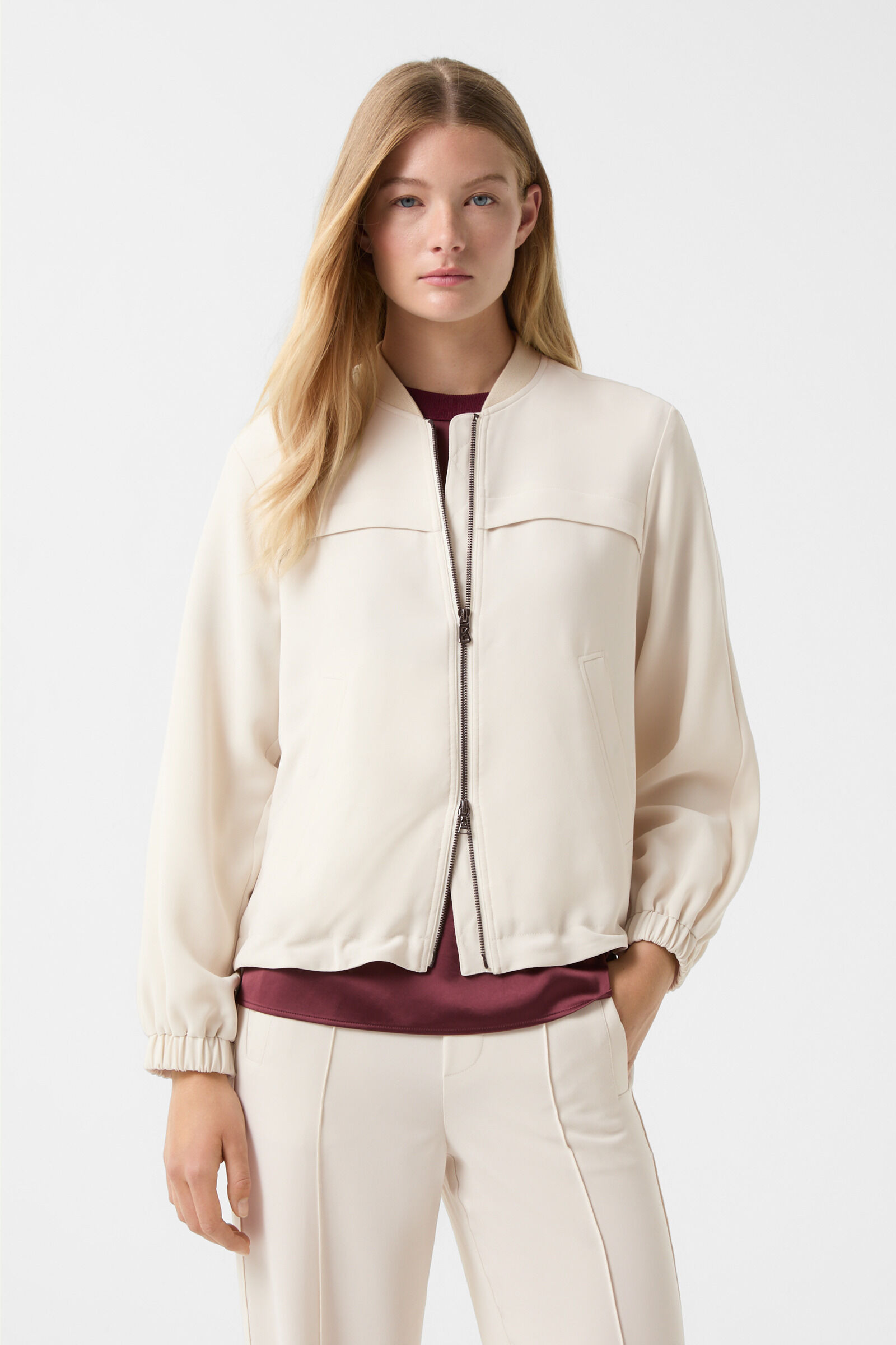 Sheila crêpe blouson in Cream - 2