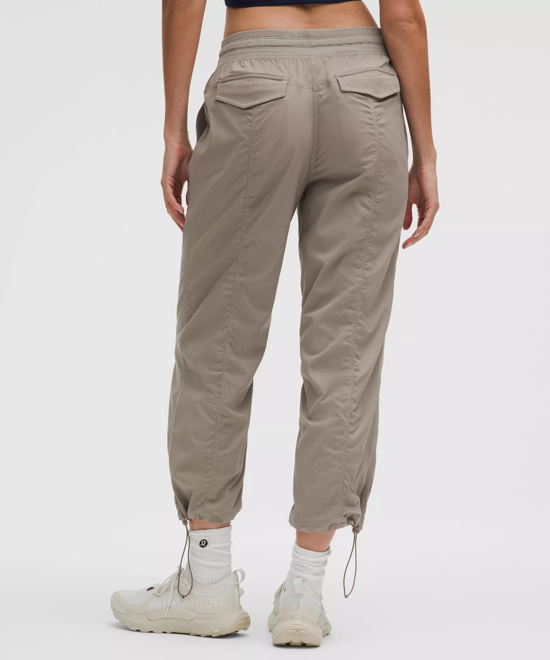 Dance Studio Relaxed-Fit Mid-Rise Cropped Pant - 3