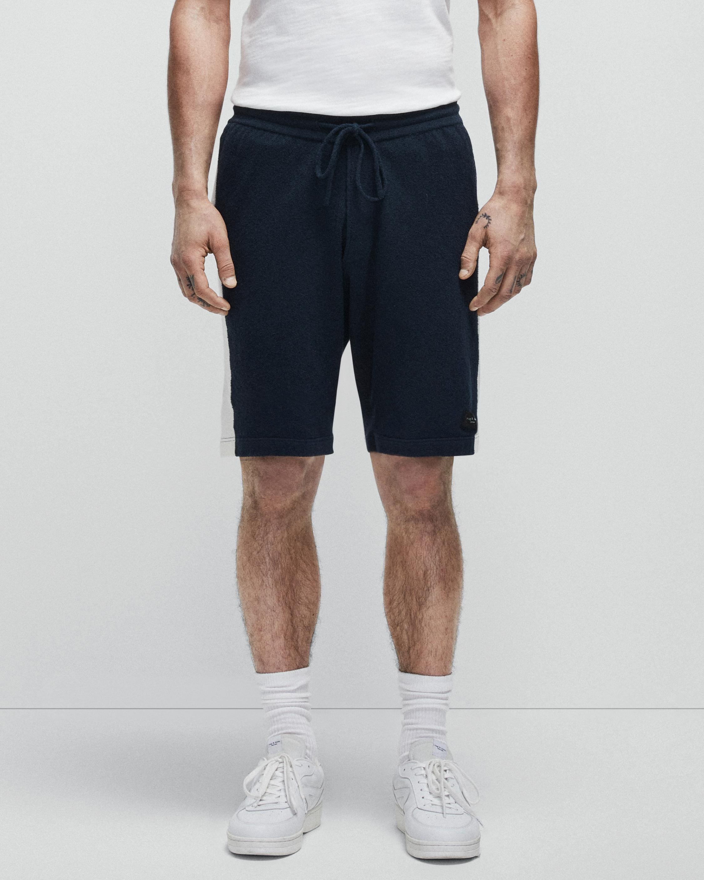 Axel Zuma Toweling Short
Classic Fit Short - 4
