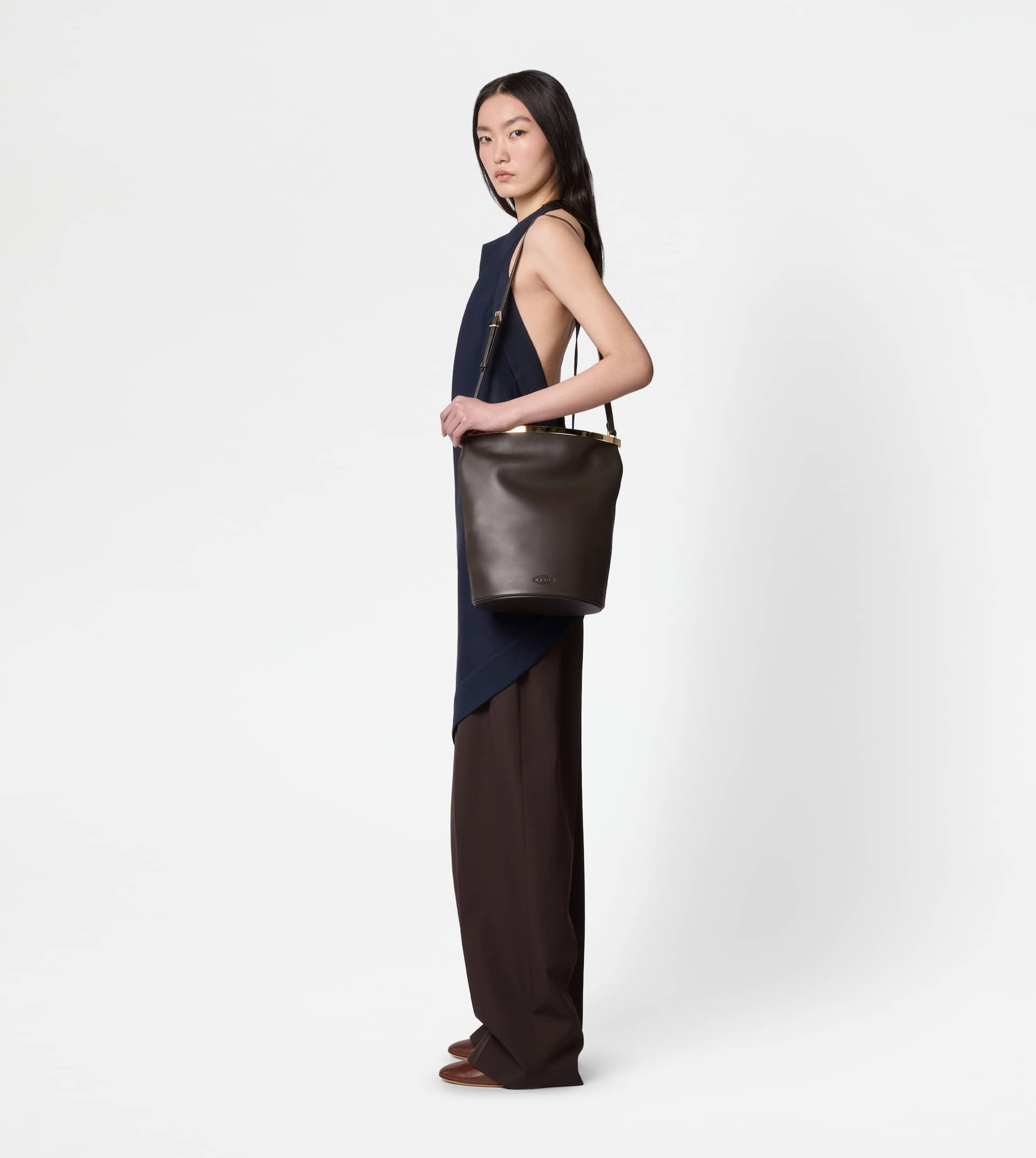 BUCKET BAG IN LEATHER SMALL - BROWN - 7