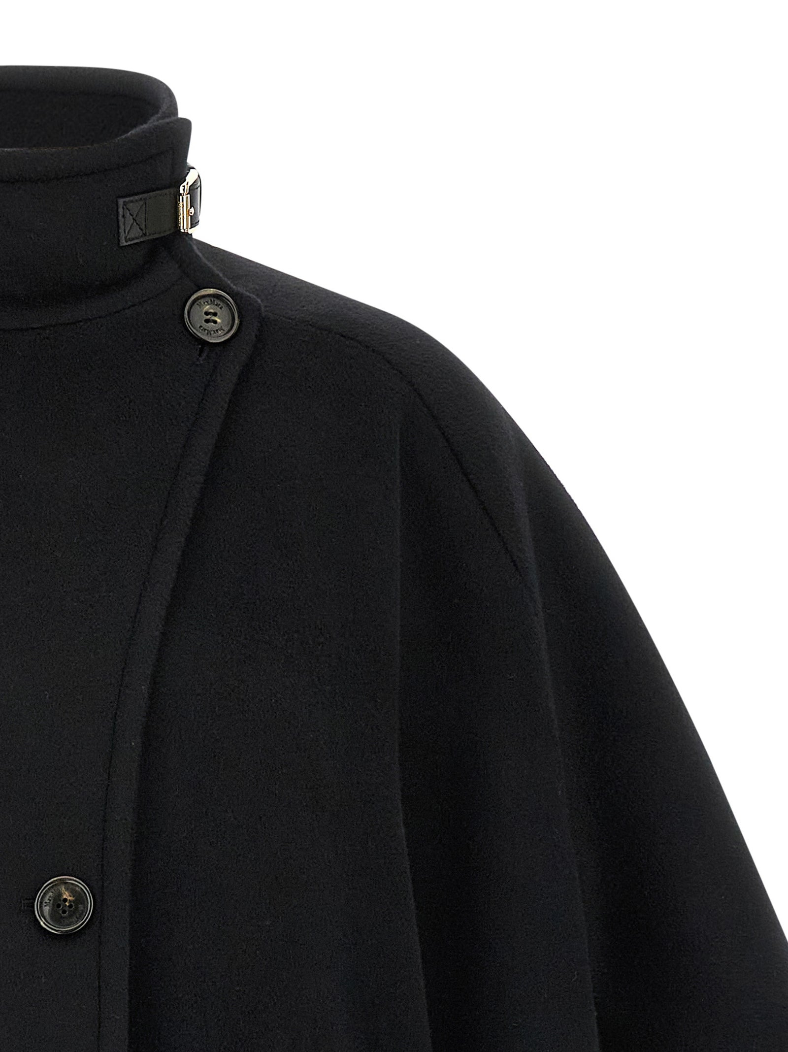 Derrik Capes Black - 3