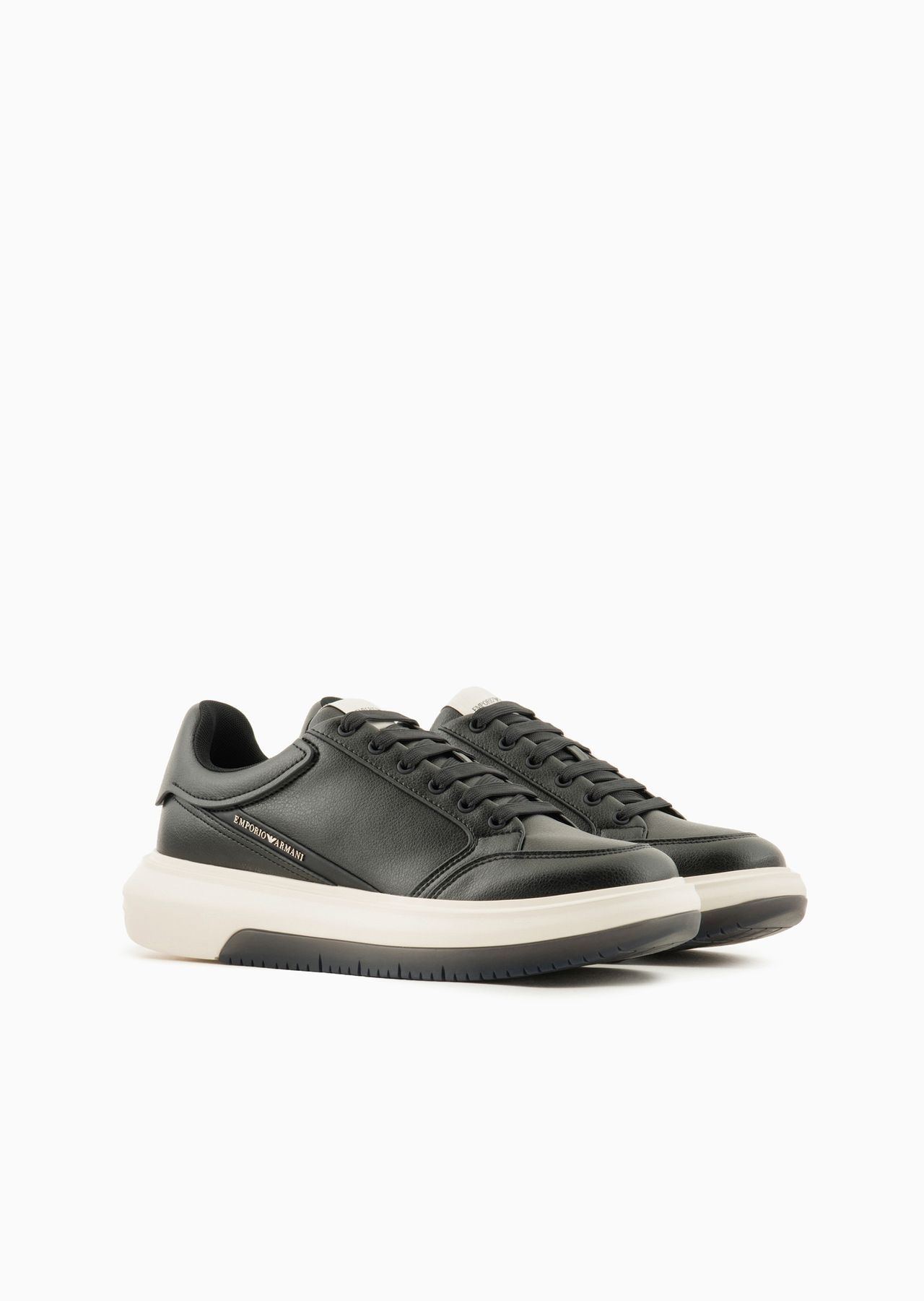 Hammered-leather sneakers with side logo - 2