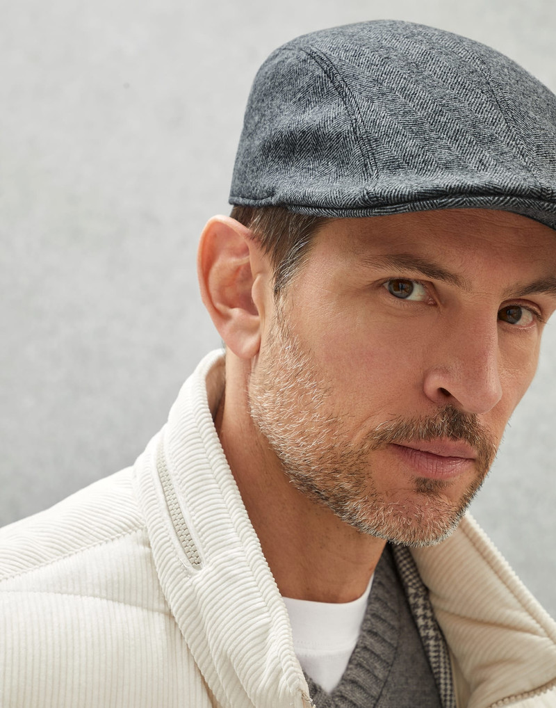 Virgin wool chevron flat cap with embroidered logo 3