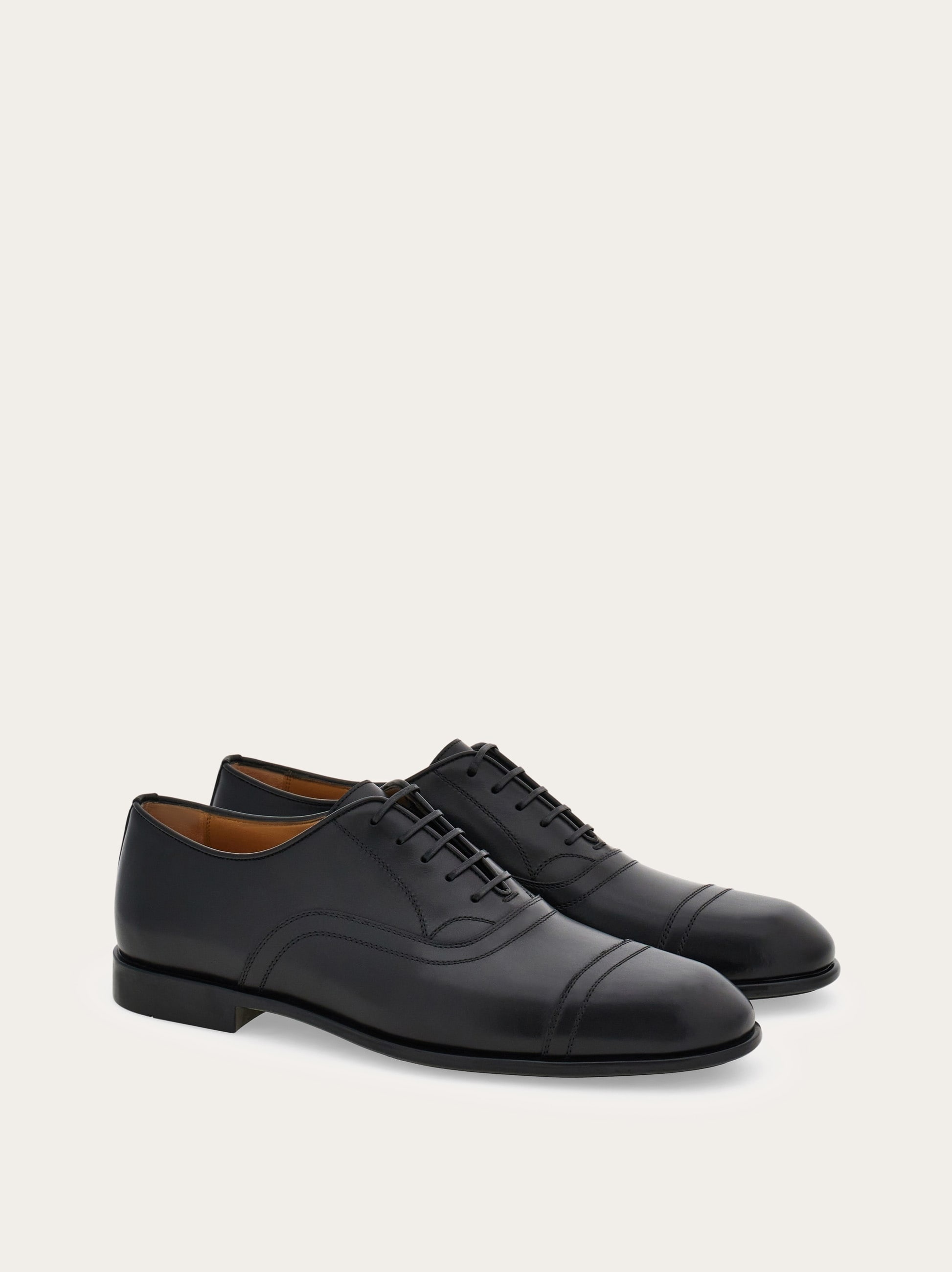 Oxford with toe cap - 4