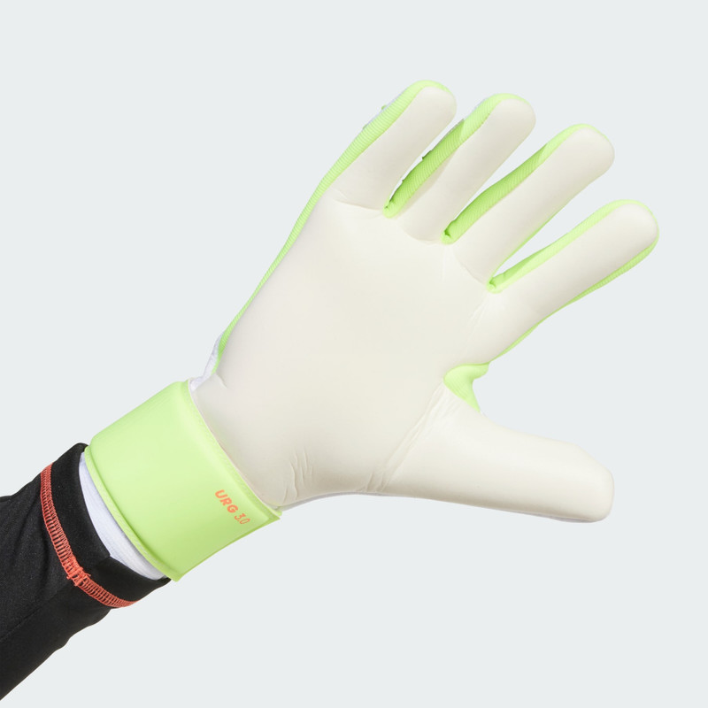 adidas Predator League Goalkeeper Gloves outlook