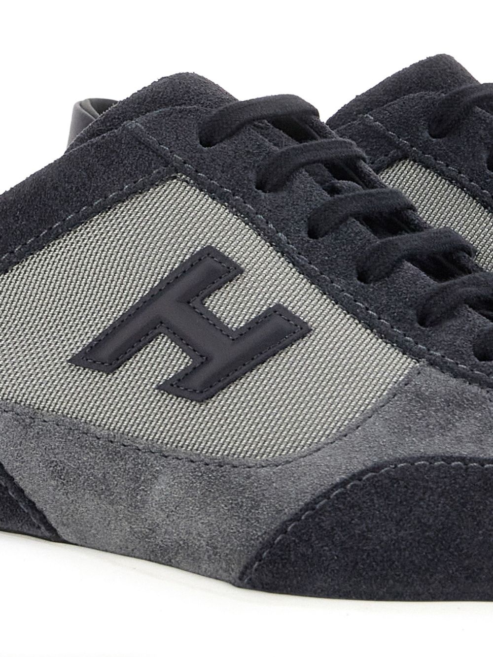 Interactive sneakers - 6