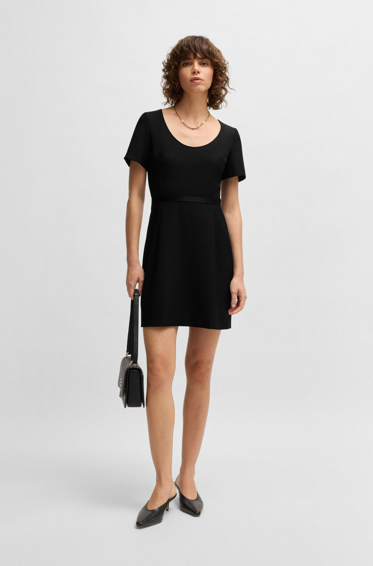 SLIM-FIT DRESS WITH RIBBON DETAIL - 2