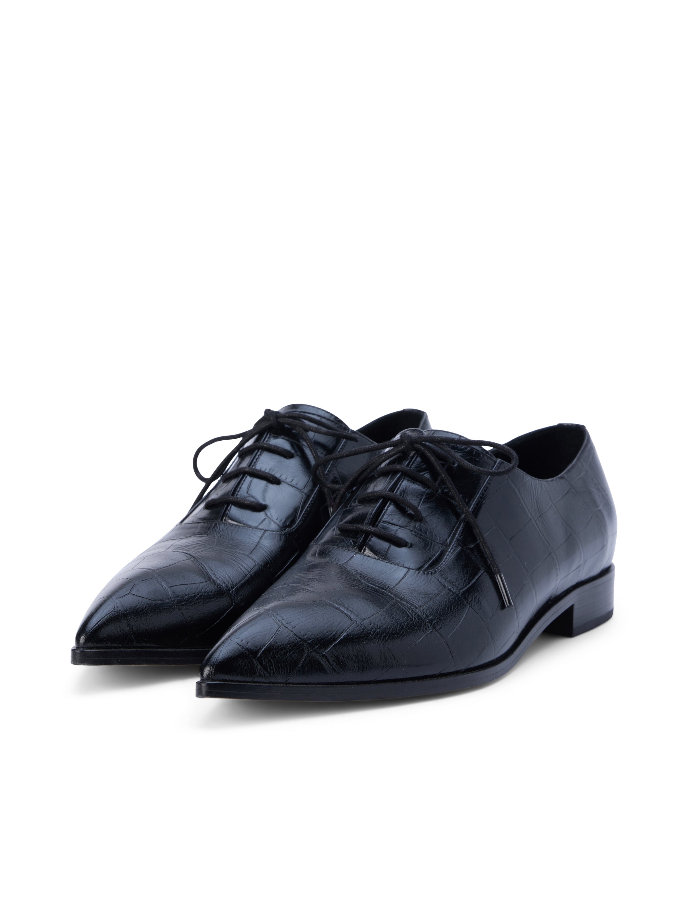 Elisa Oxford - 4