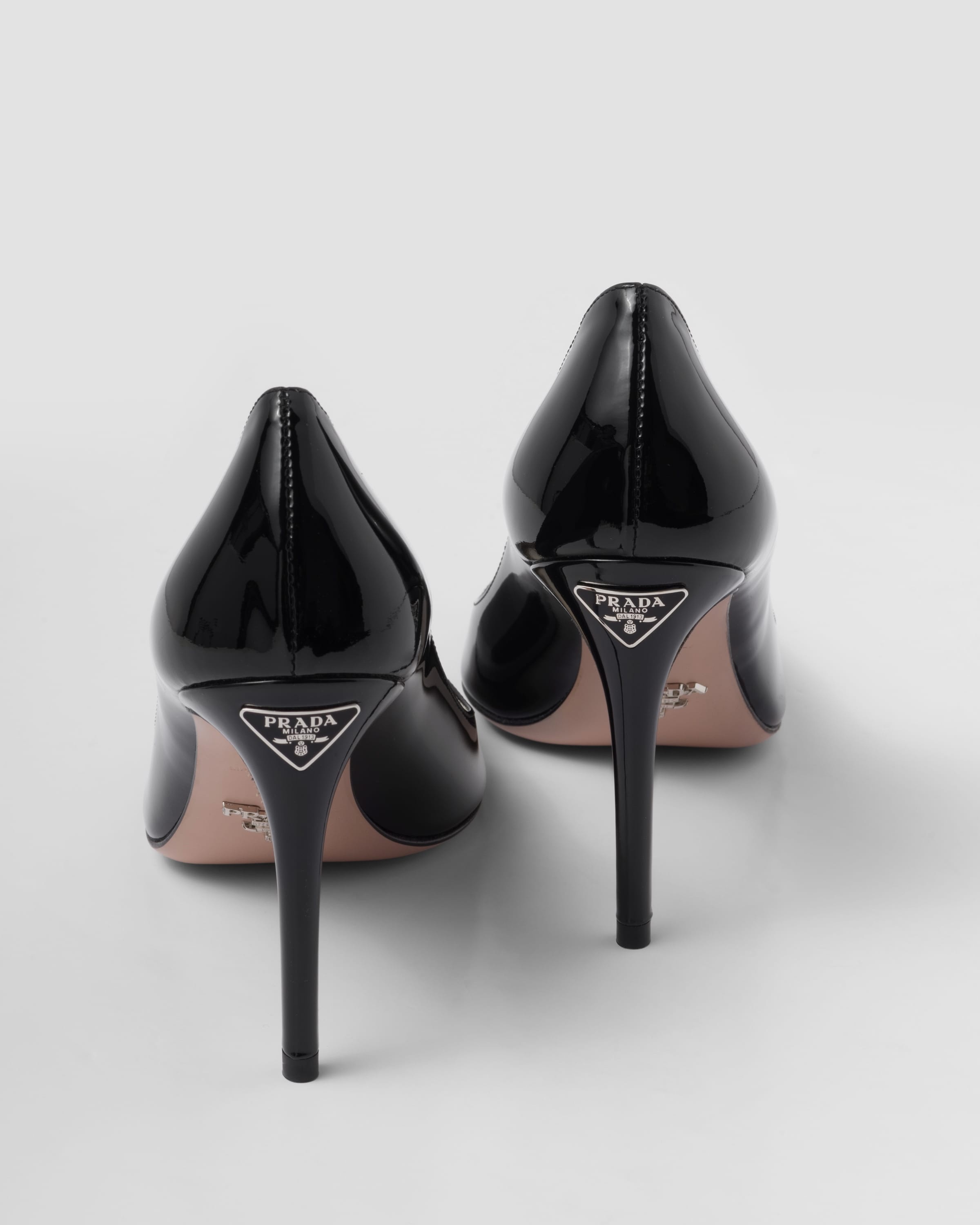 Patent leather pumps - 7