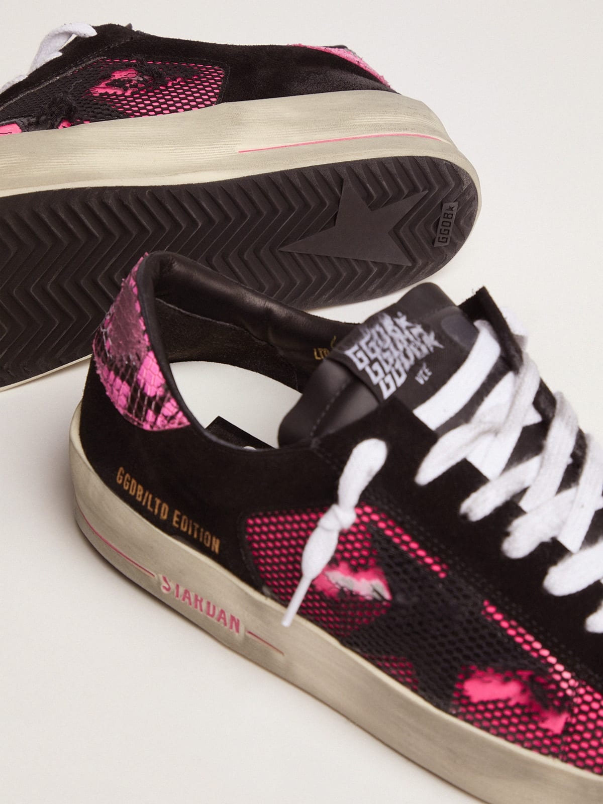 Women’s fuchsia and black Limited Edition LAB Stardan sneakers - 3