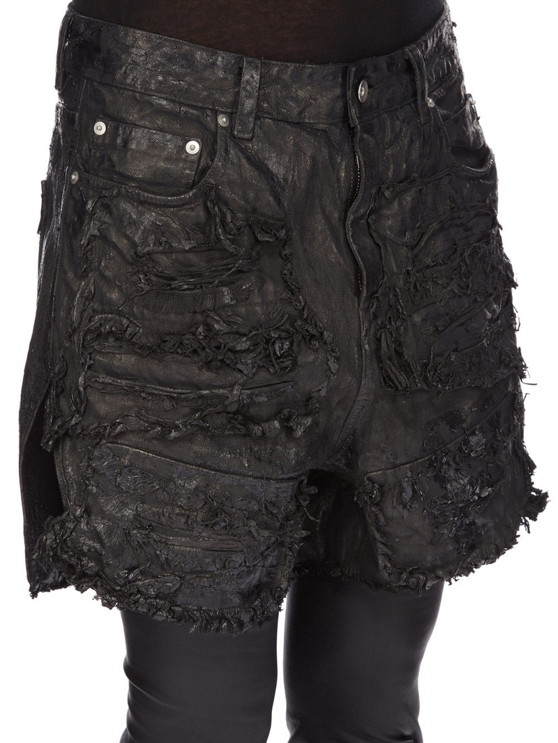 ripped-detailing shorts 4