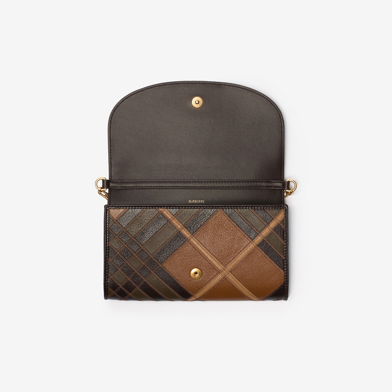 Highlands Chain Strap Wallet​ 2
