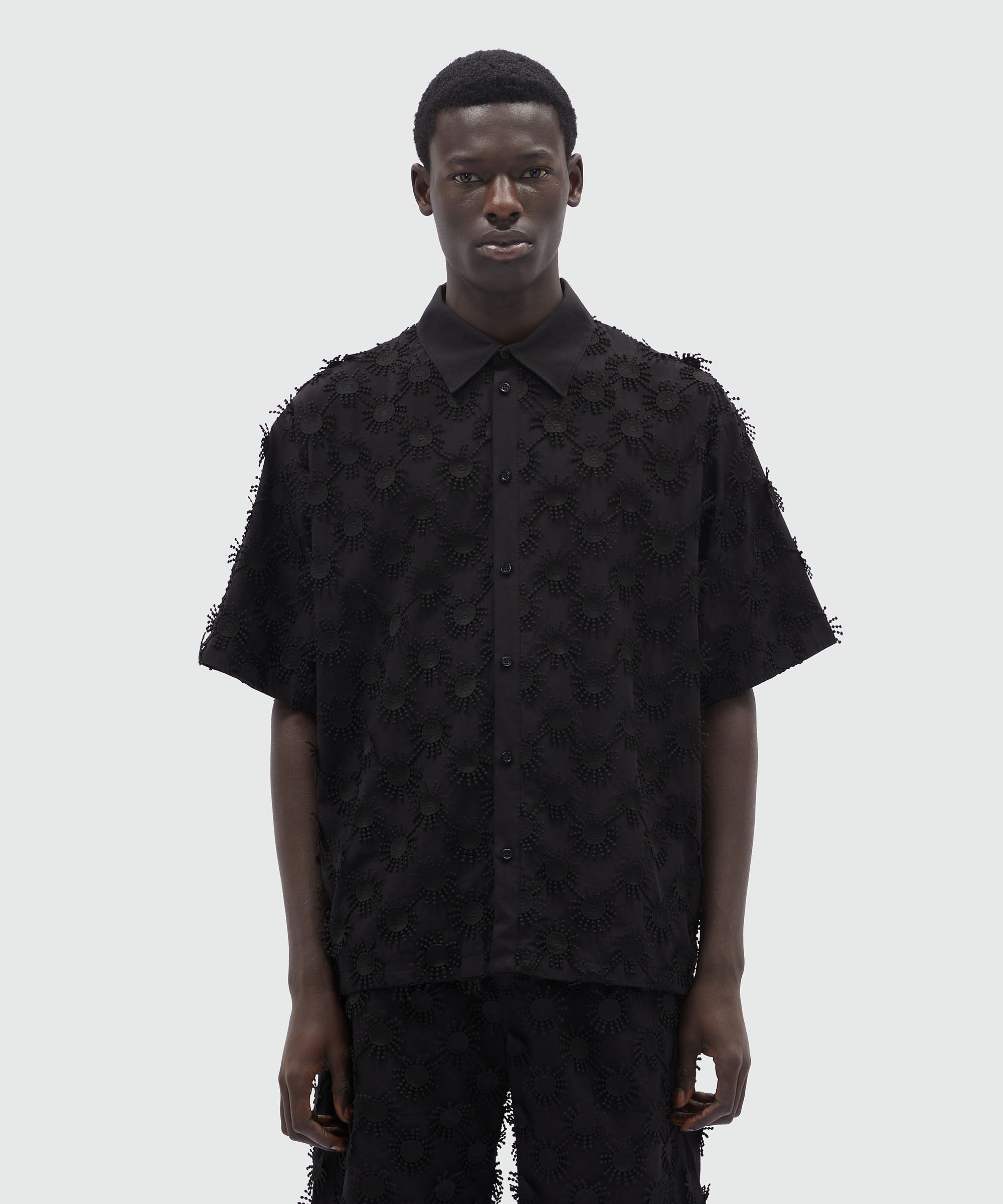 Black poplin shirt with all-over embroidery - 2