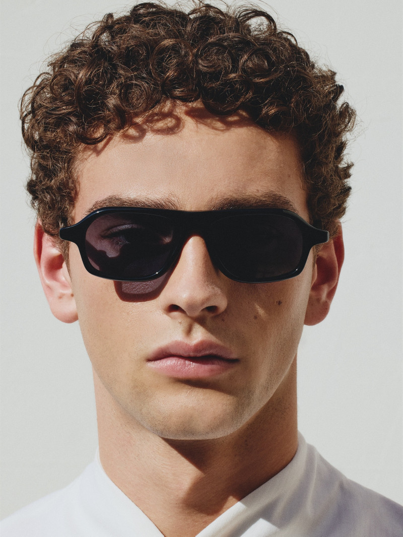 JACQUEMUS The 127 sunglasses outlook