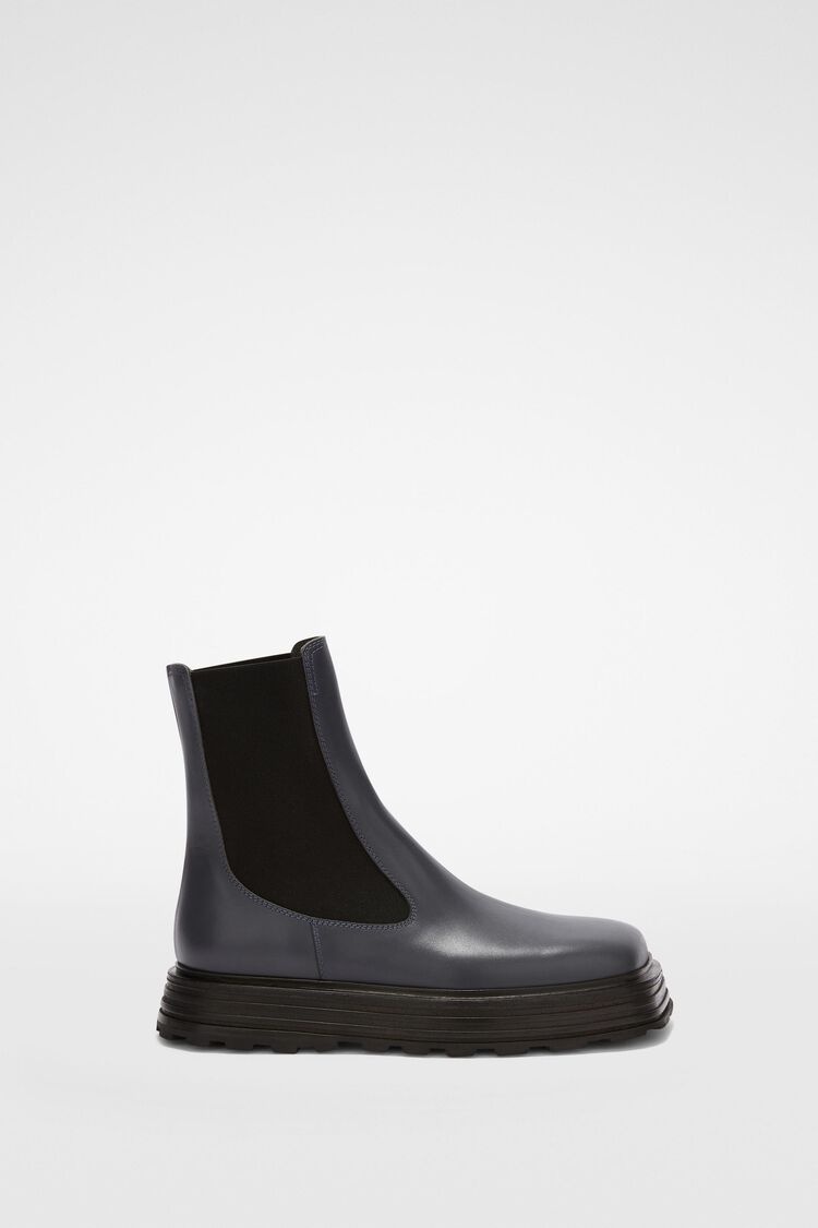 Chelsea Boots - 1
