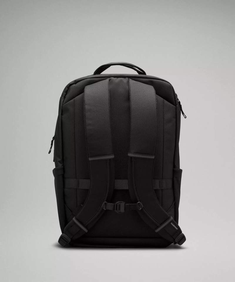 Double-Zip Backpack 22L 3