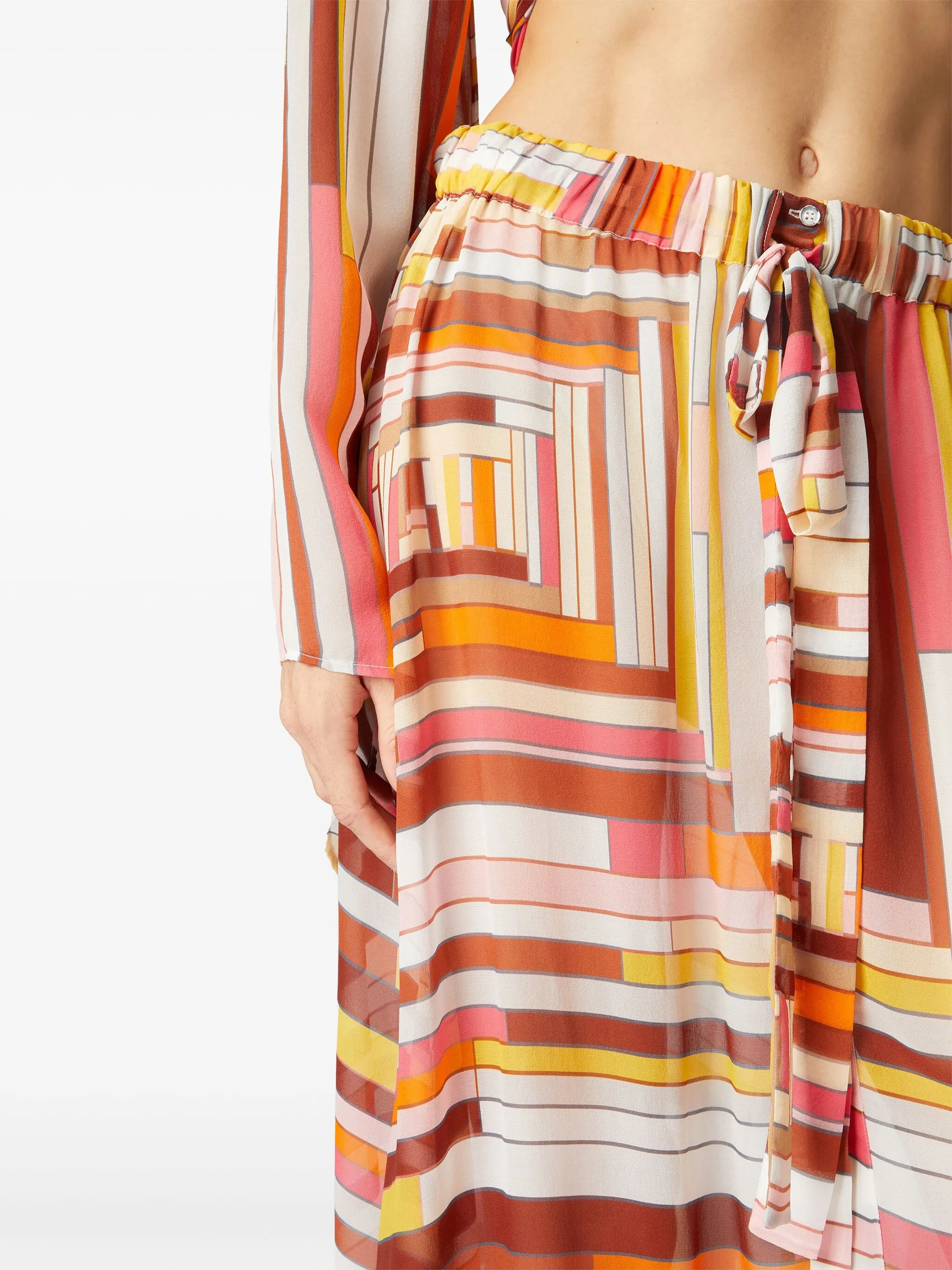 Long Covered Up Skirt in Printed Silk with Front Closure - 3