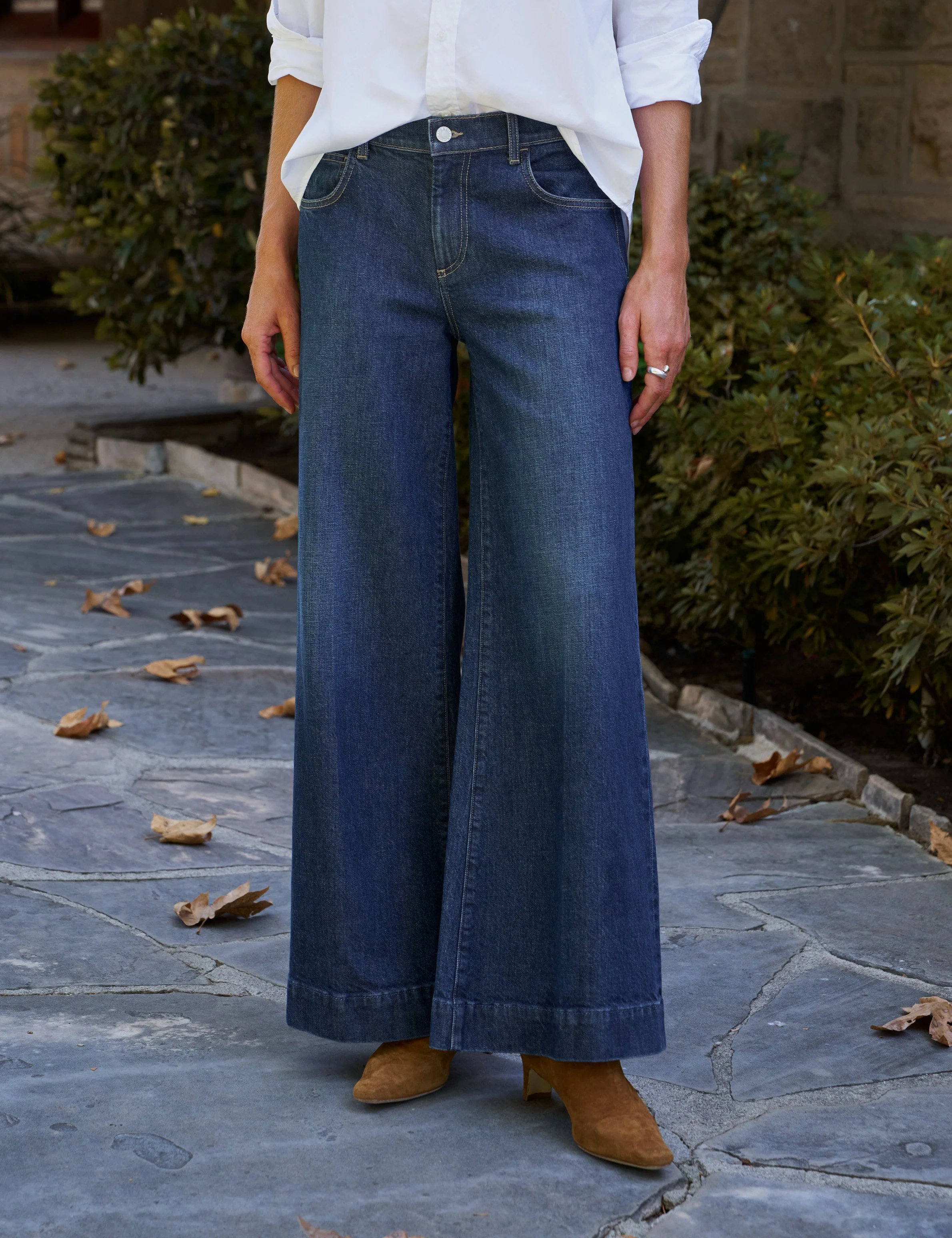 Iconic Wide-Leg Jean - 1