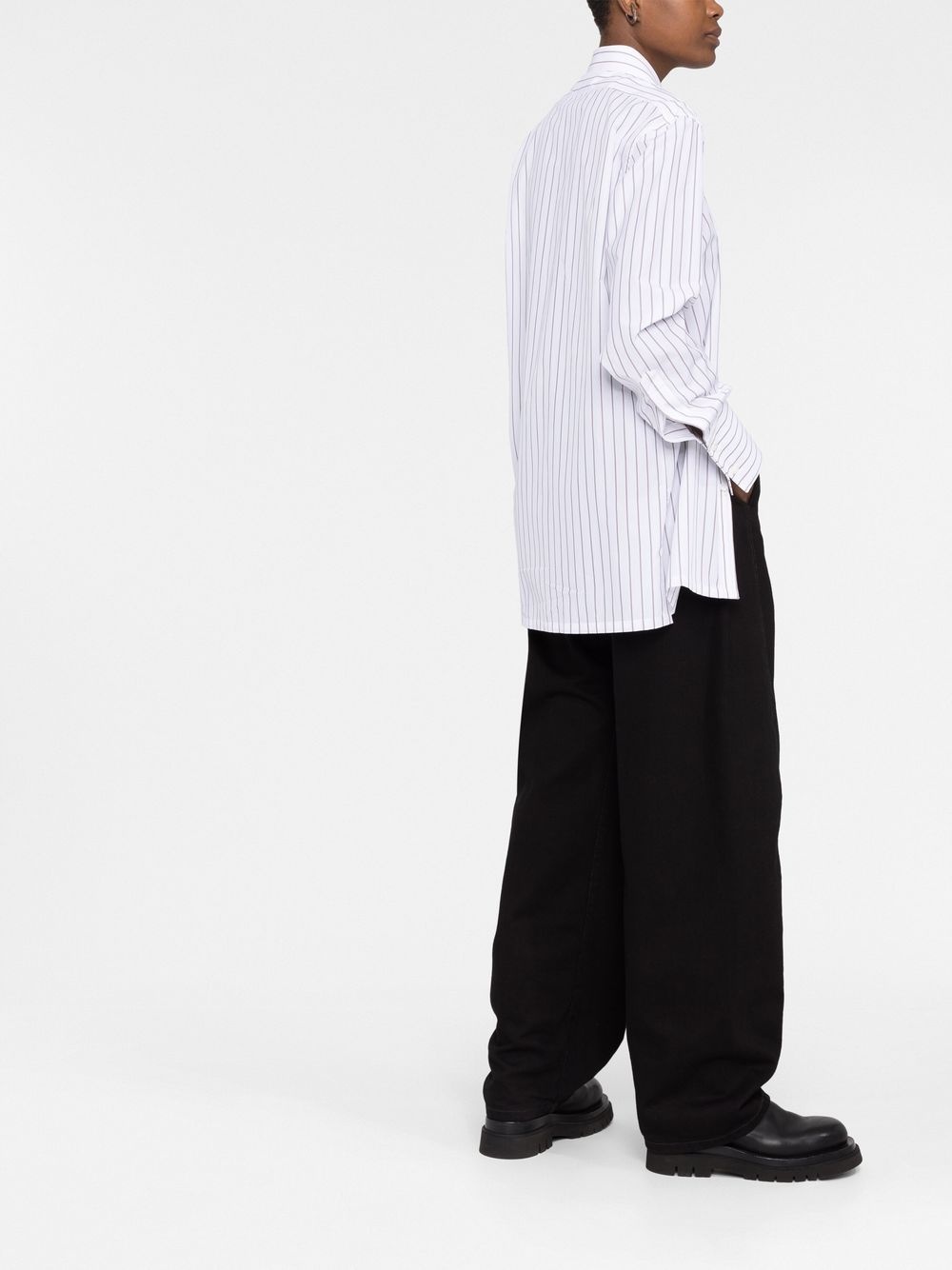 long-sleeve pinstripe-pattern shirt - 4