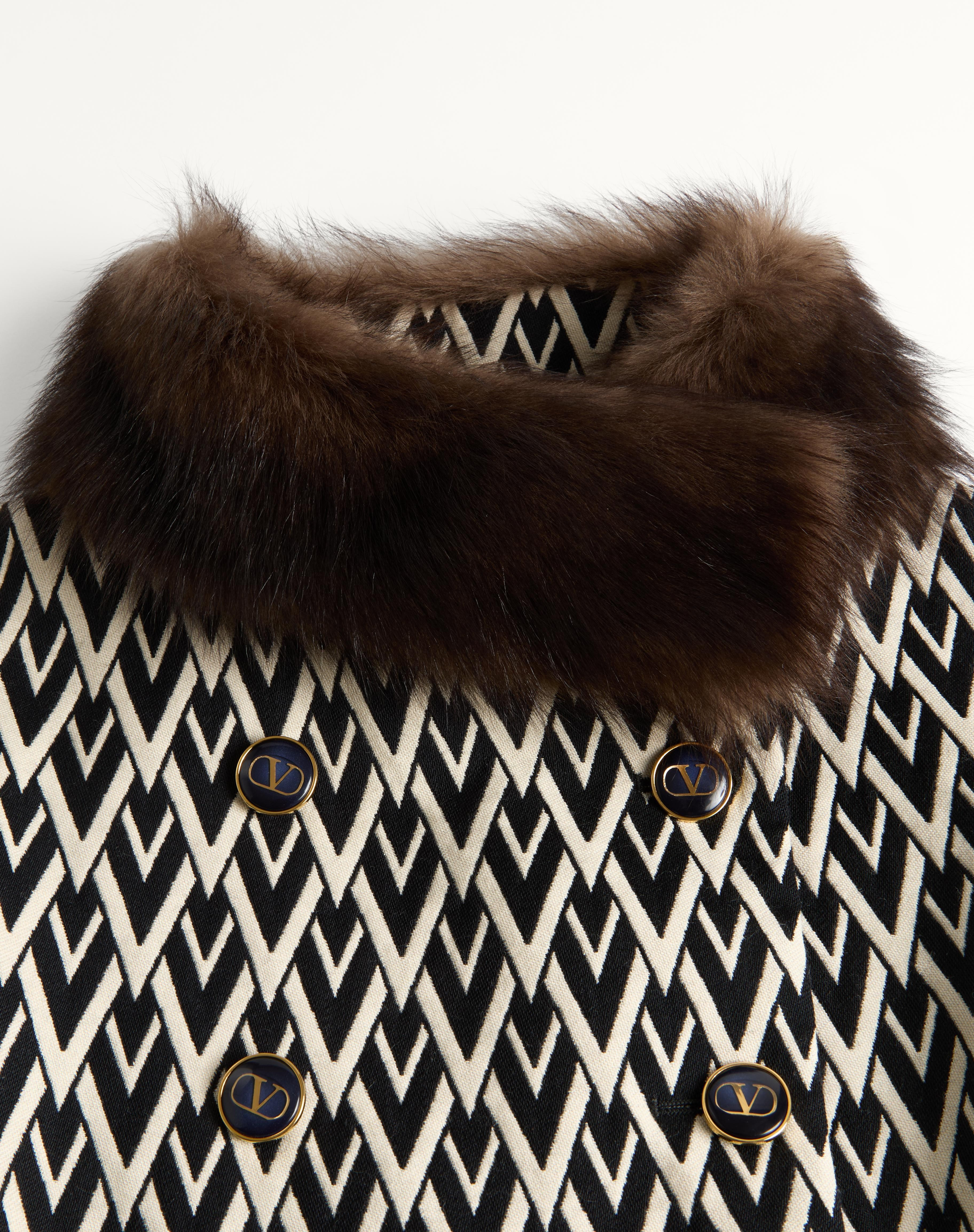 TOUTE LA V JACQUARD COAT - 3
