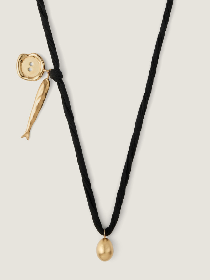LUCKY CHARMS NECKLACE IN SILK AND METAL 4