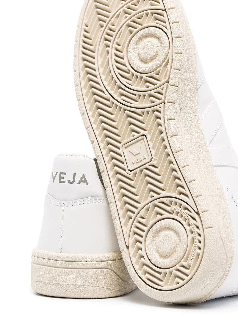 V-10 low top sneakers 3