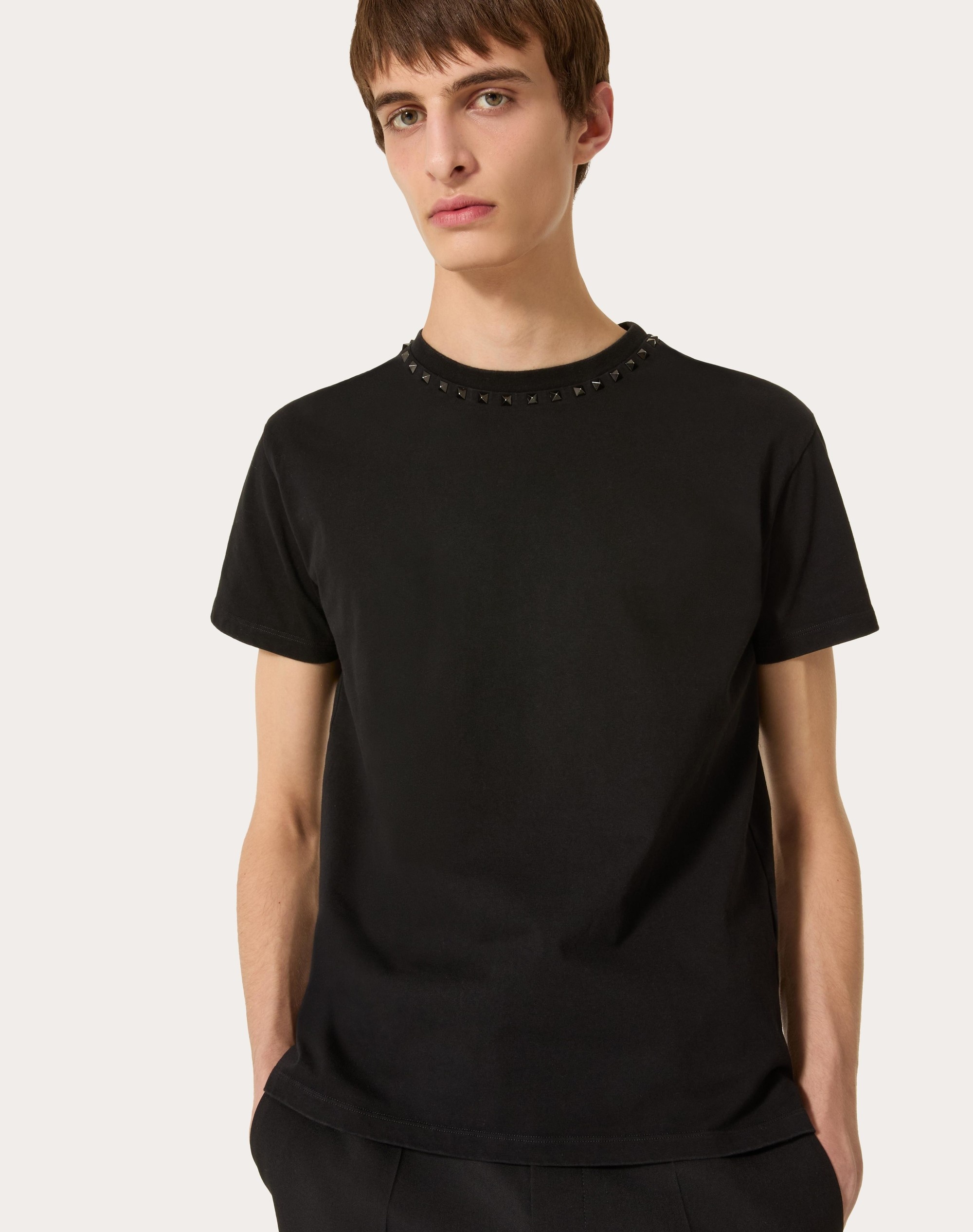 Valentino Garavani ロゴ Tシャツ | ブラック | FARFETCH JP