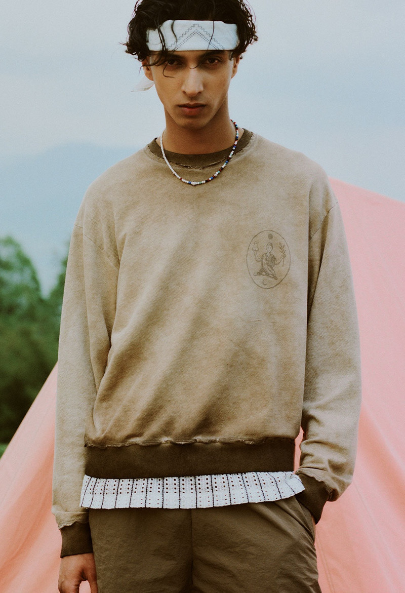 NEPAL TUCK TERRY CREW 11