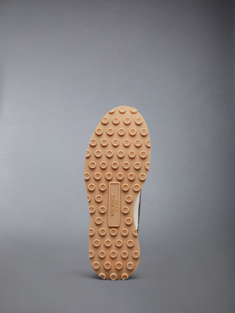 Tech Nylon Alumni Trainer 6