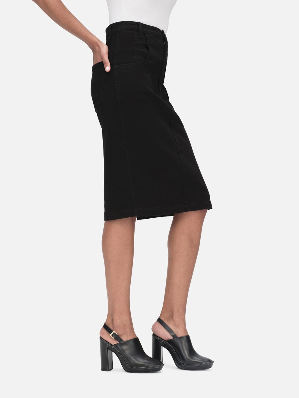 The High Waisted Seamed Skirt in Aster - 5
