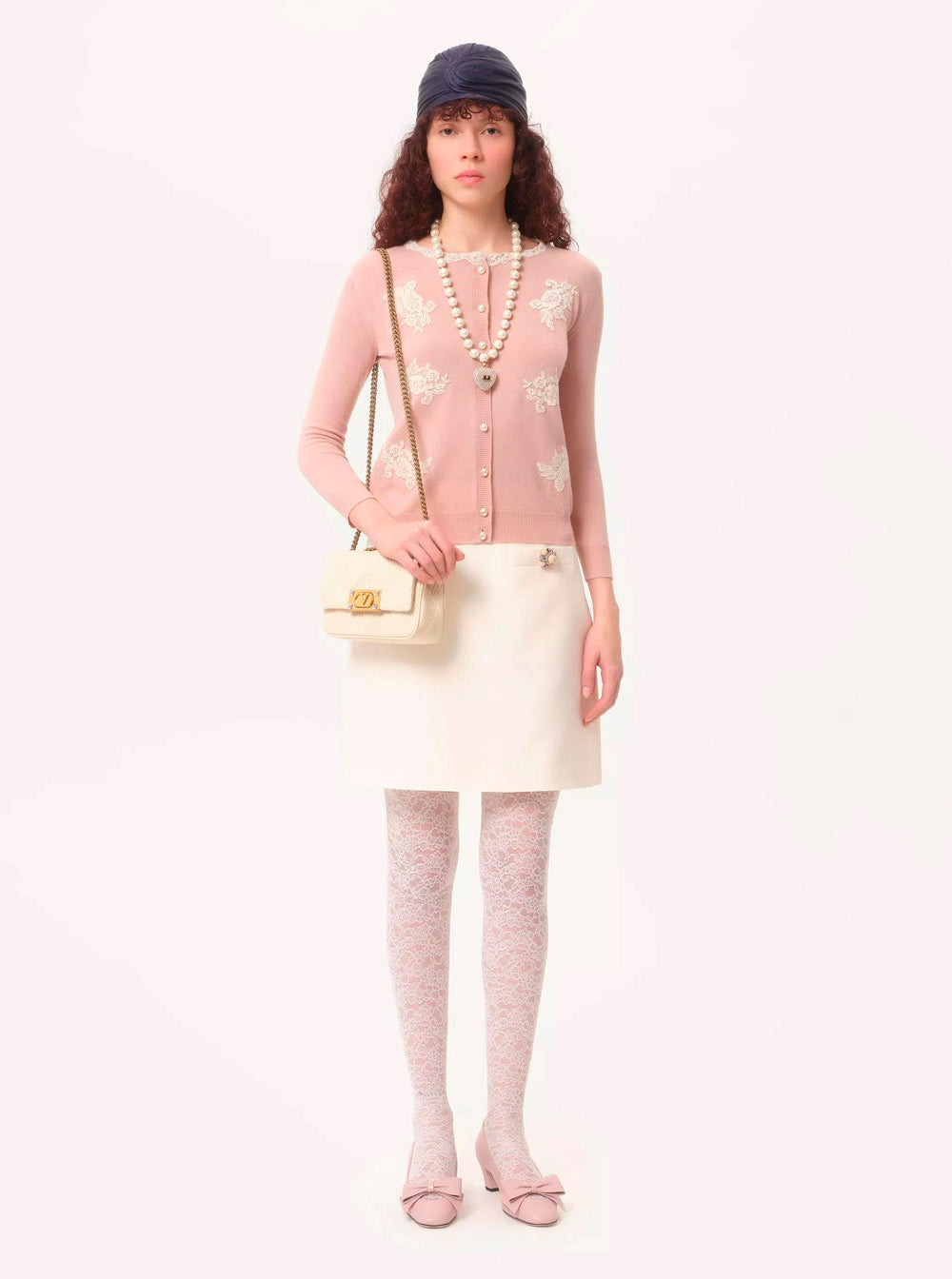Valentino Garavani Women 'Quiltie 67' White Crossbody Bag With Vlogo Plaque On The Front And Diamond - 6