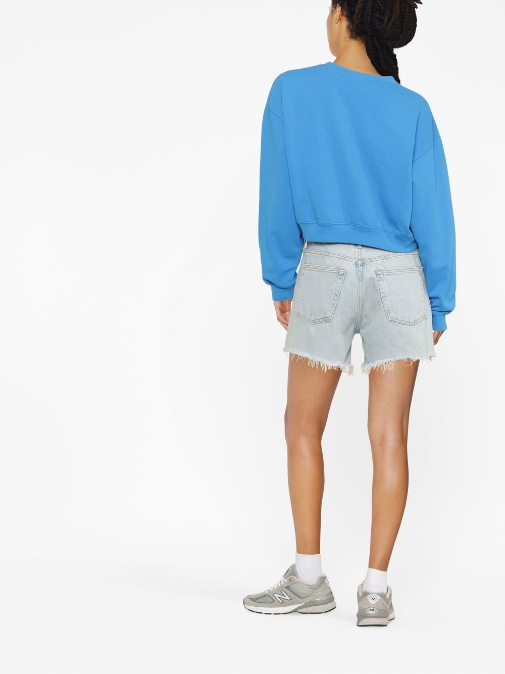 graphic-print cropped sweatshirt - 4