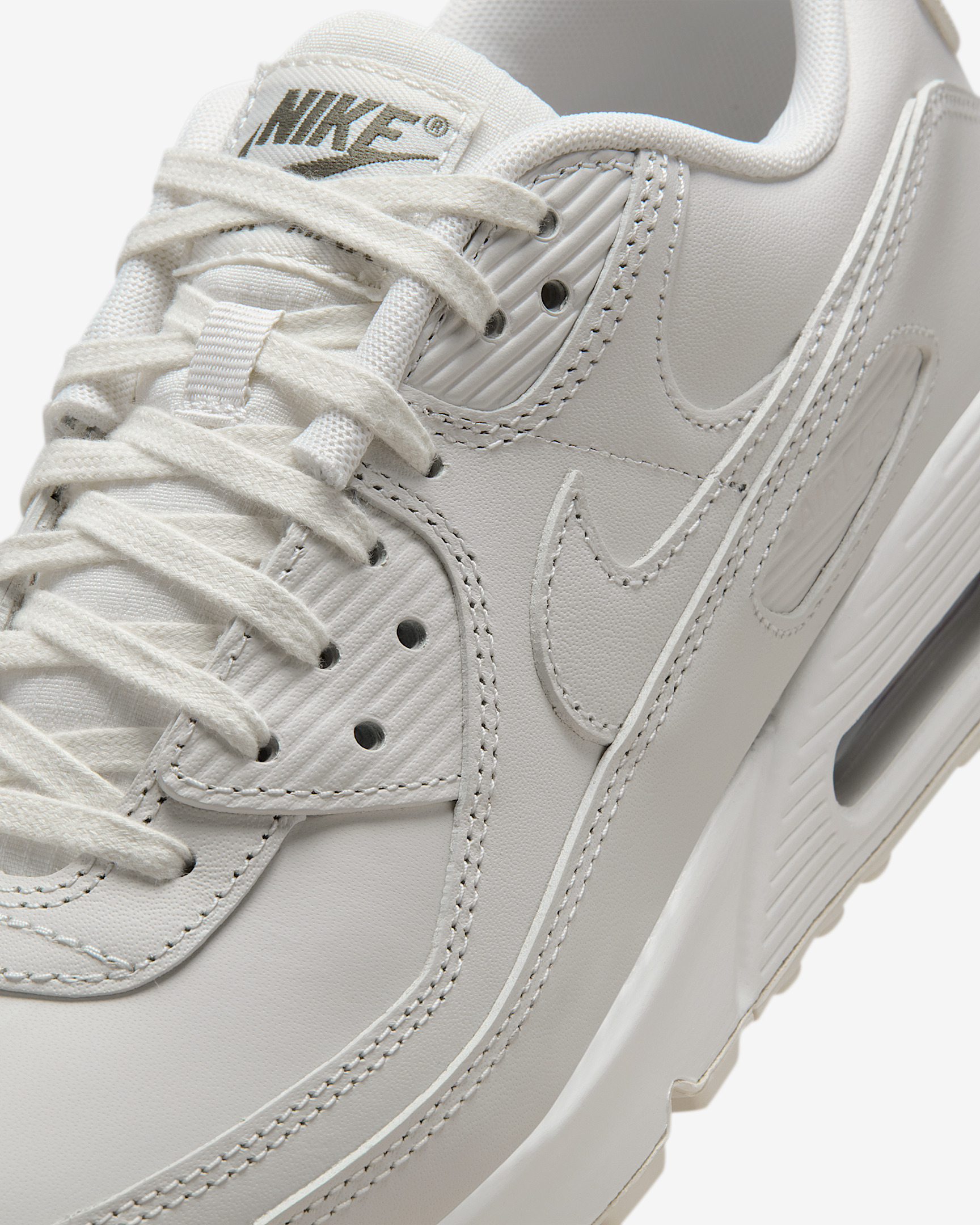 Nike Air Max 90 Men's Shoes - 7