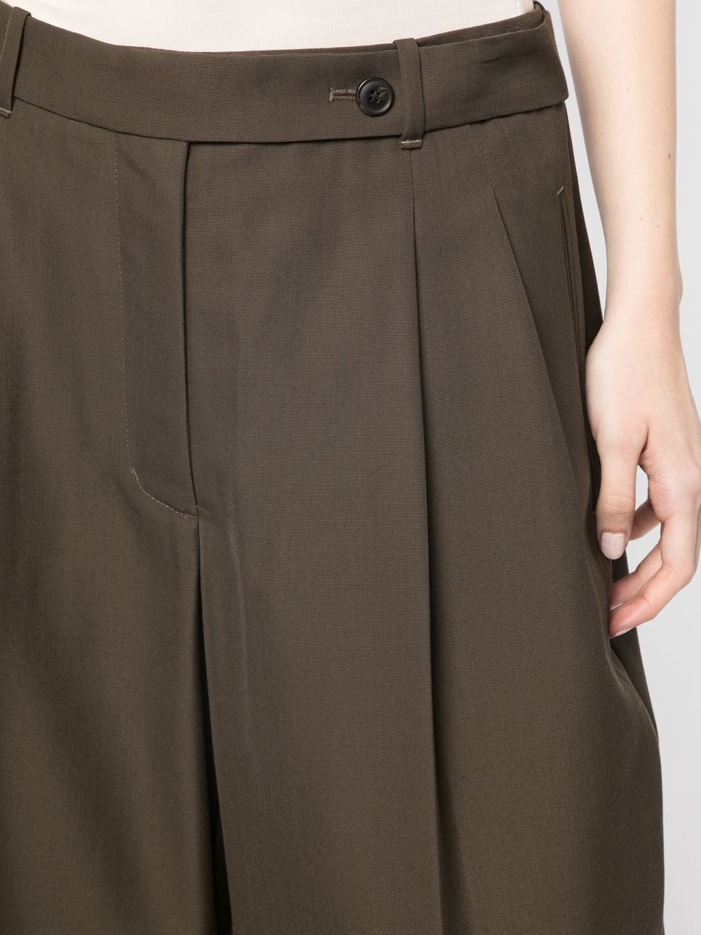 belted pleated cropped trousers - 5