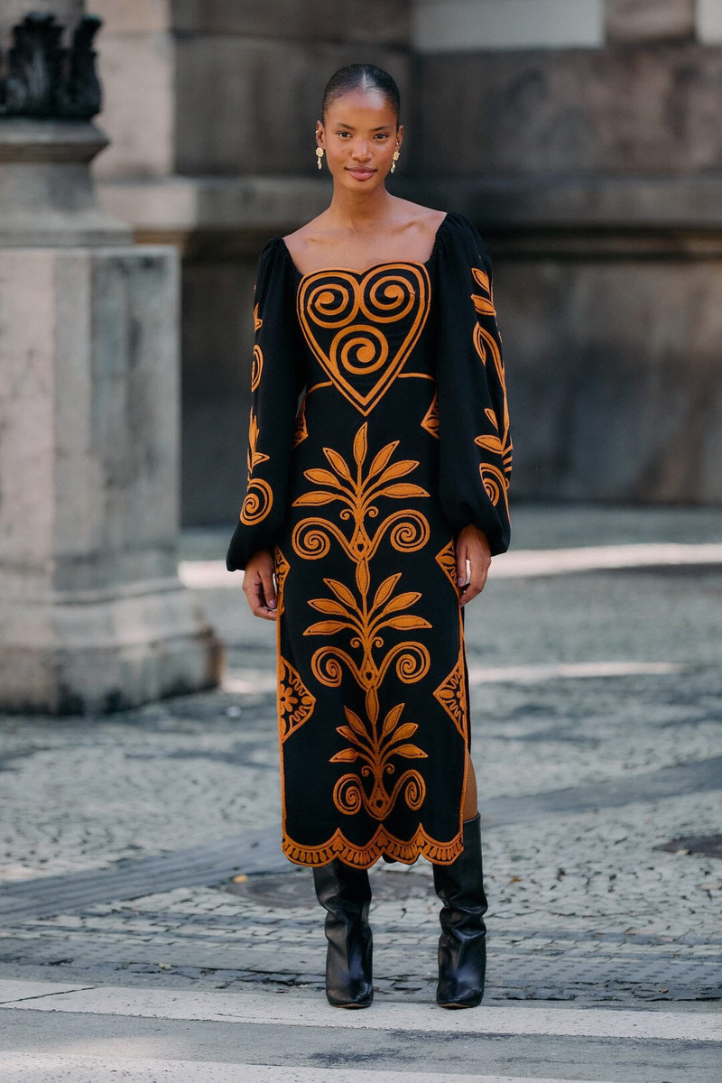 Black Cornely Ainika Embroidered Heart Midi Dress 1