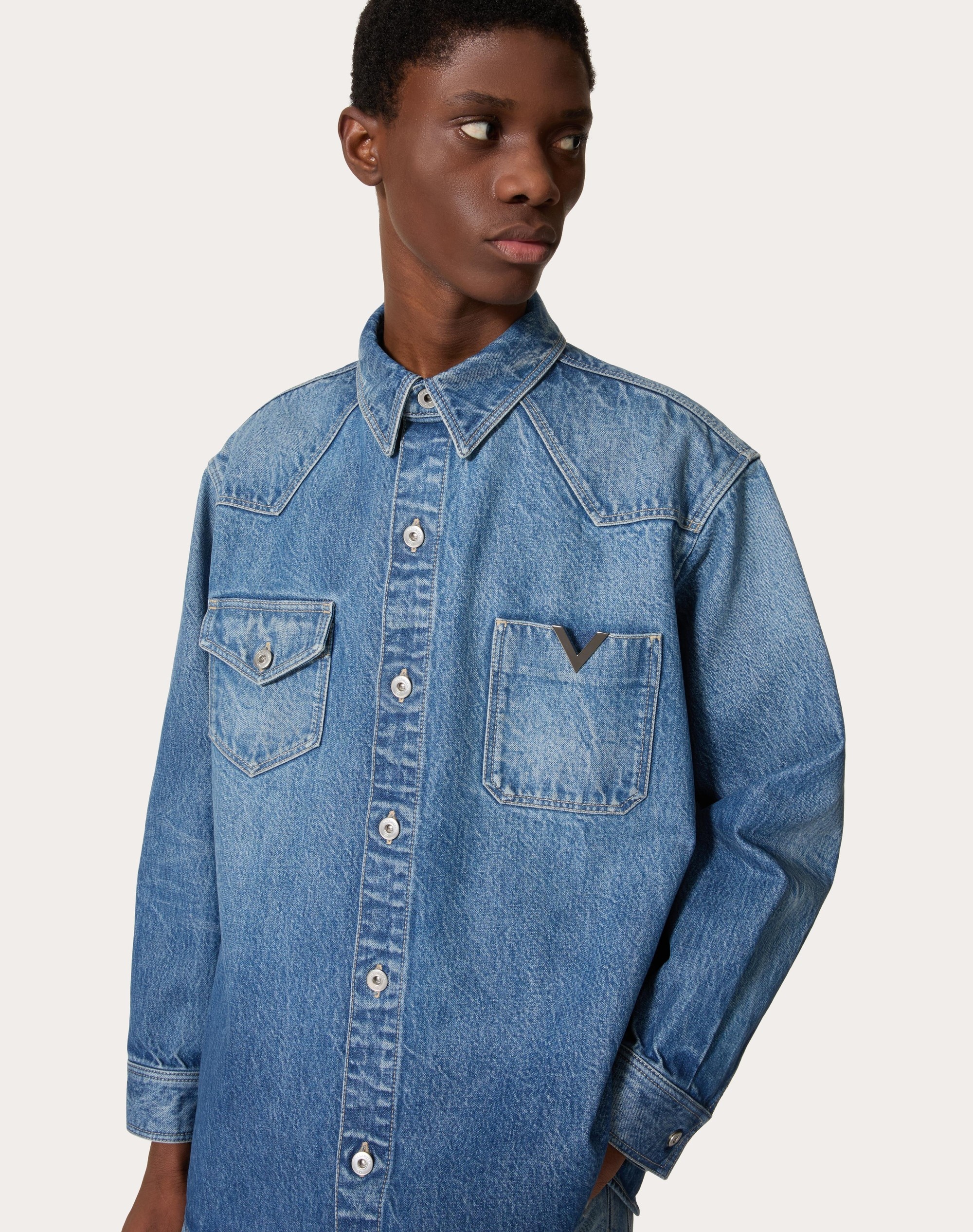 DENIM SHIRT WITH METALLIC V DETAIL - 5