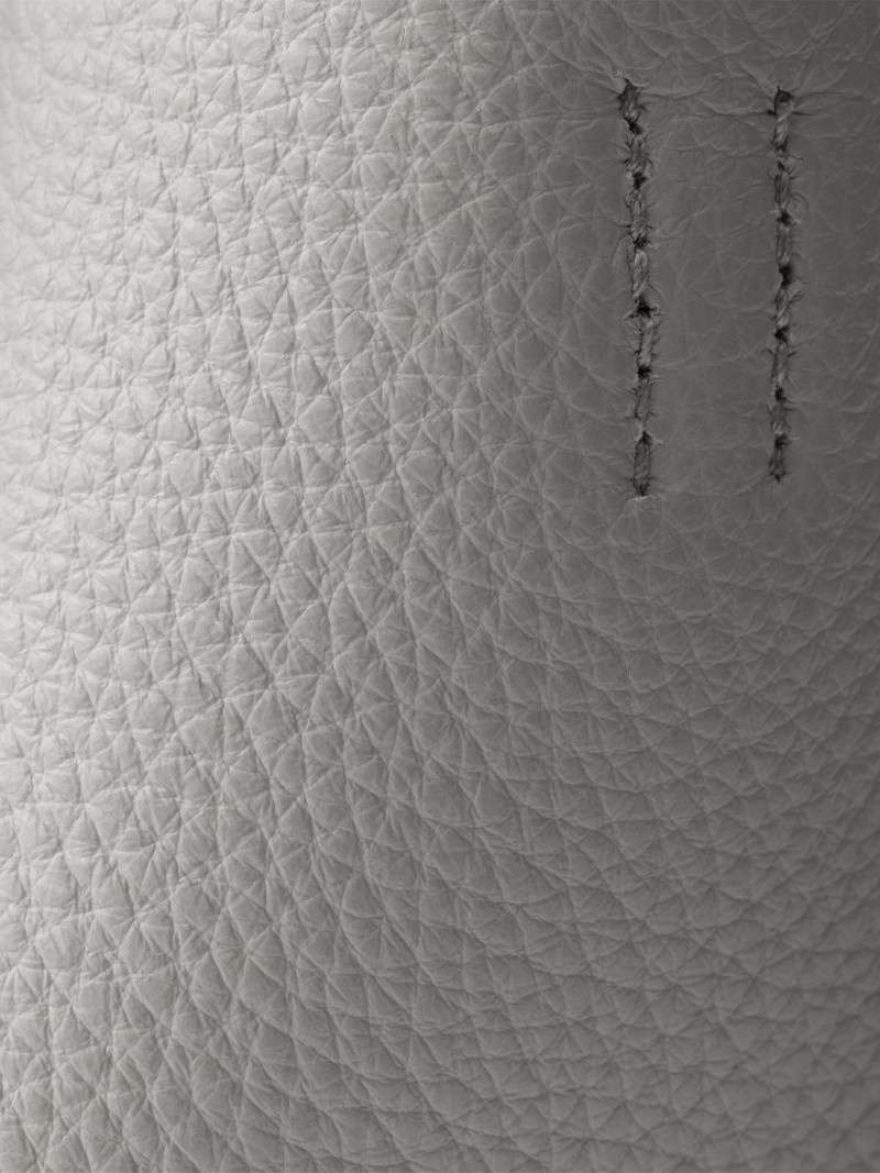 logo-detail leather tote bag 4