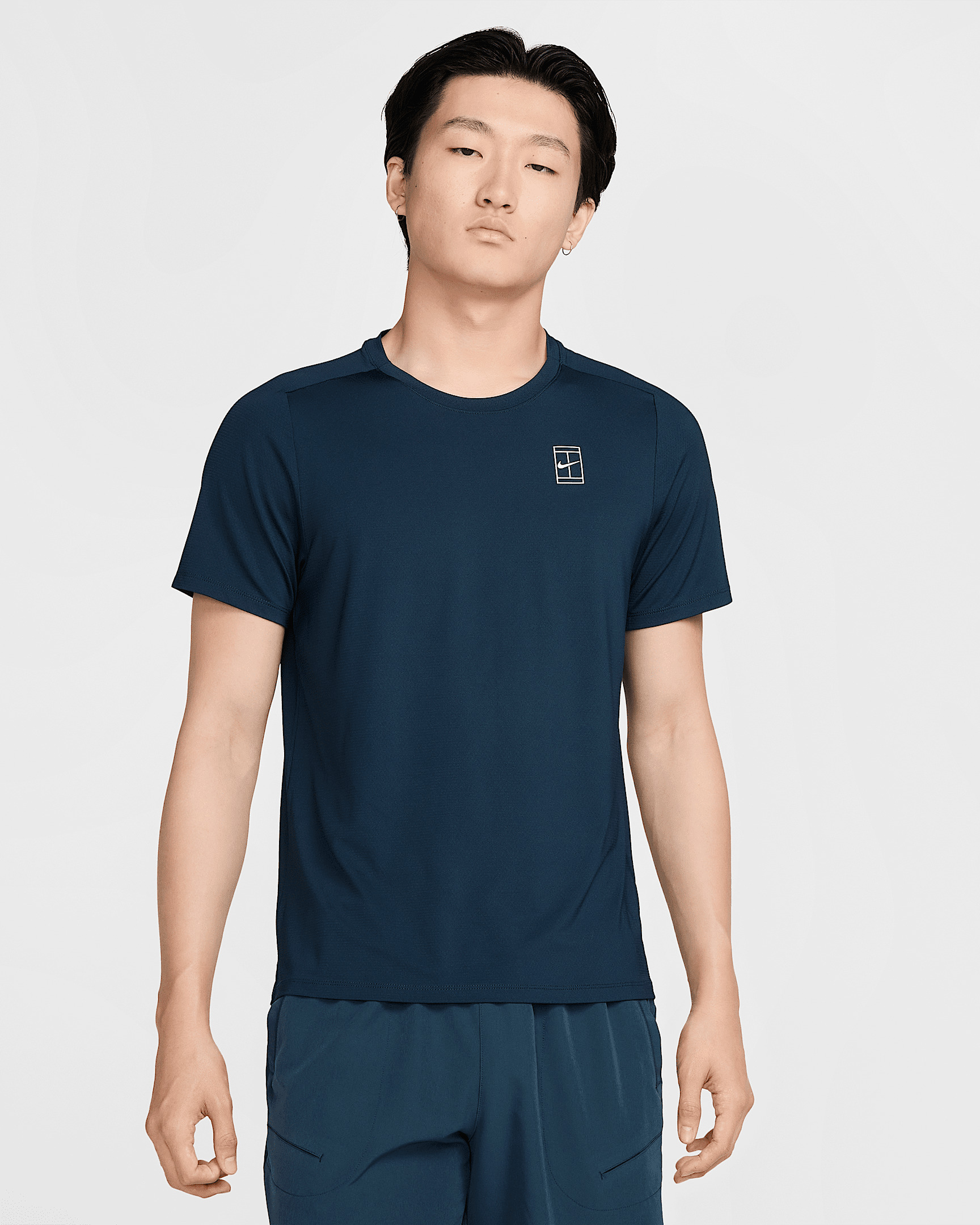 NikeCourt Advantage Men's Dri-FIT Tennis Top - 1