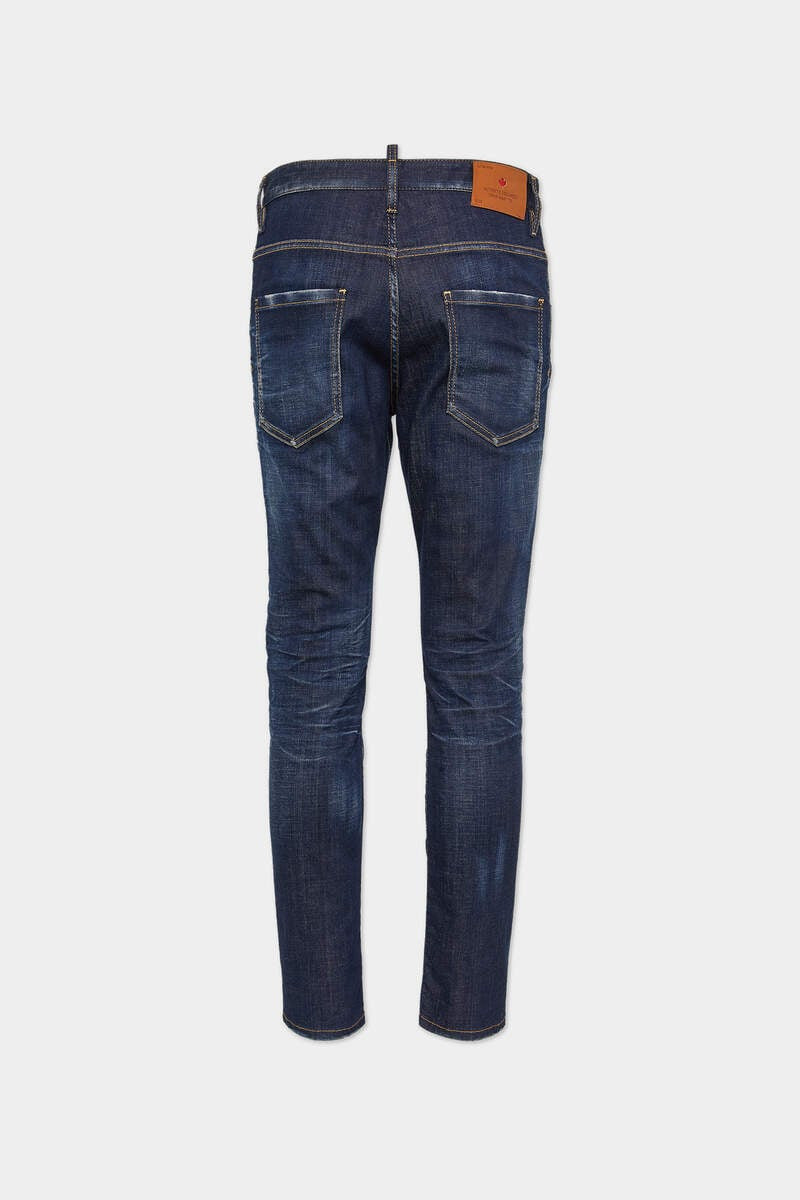 DSQUARED2 DARK CLEAN WASH SKATER JEANS outlook